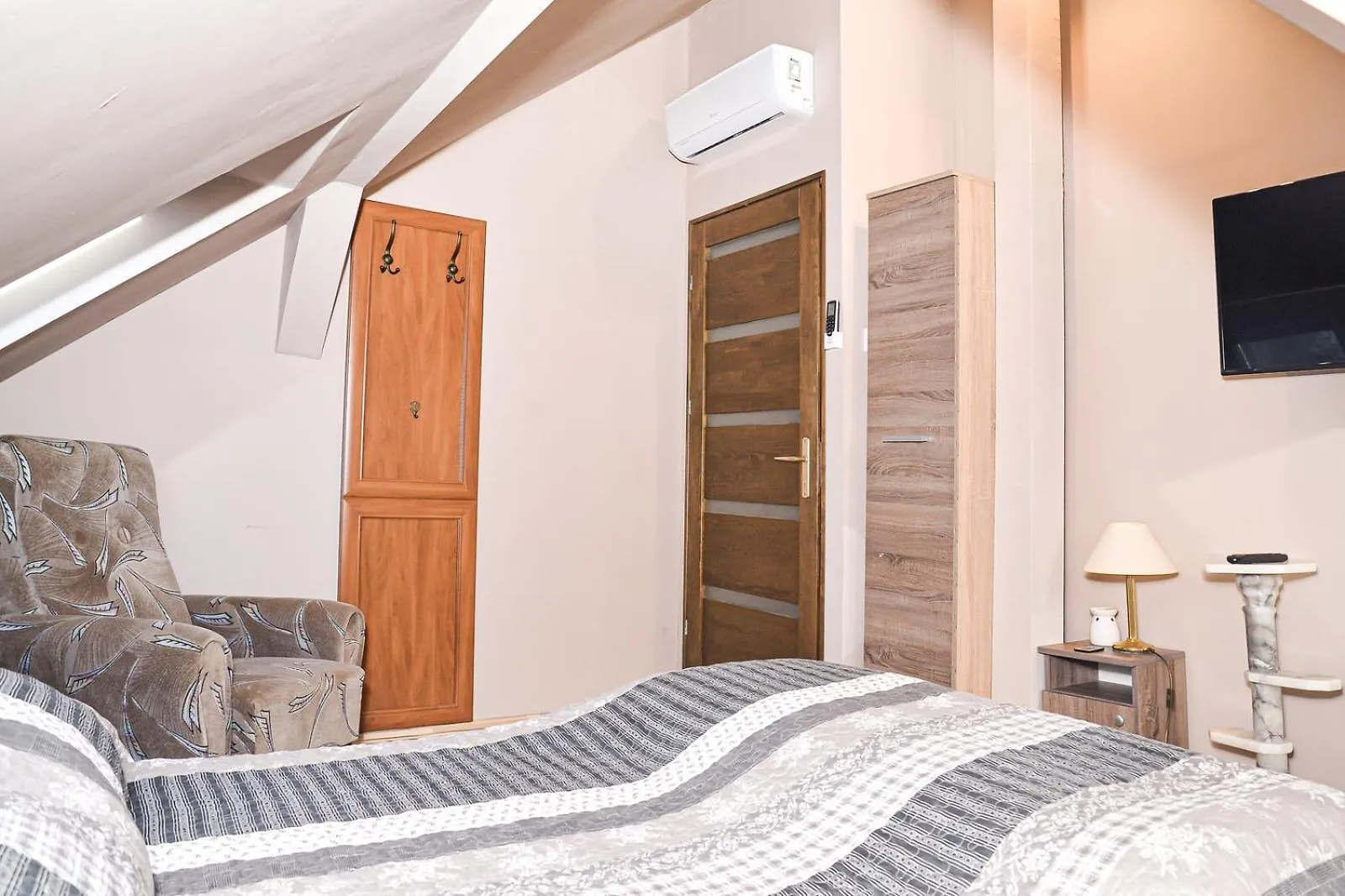 Brique Jobb Mint Othon Apartman Hajduszoboszlo 0*,  Hungary